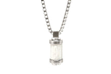 Load image into Gallery viewer, Flod X Bailey Necklace
